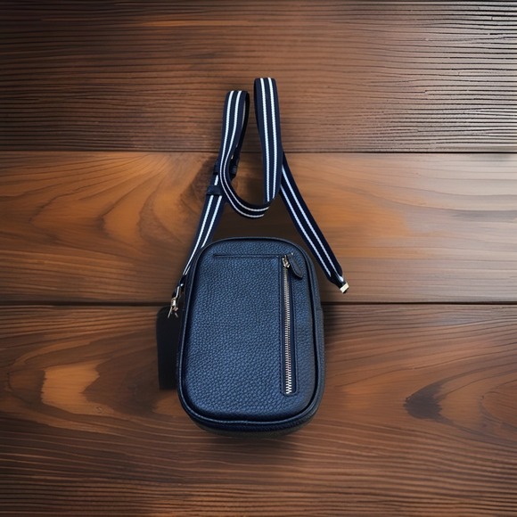 Kate Spade iPhone Crossbody Black Striped Strap  Handbag - Picture 2 of 6